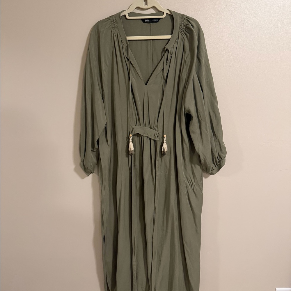Zara midi dress - Picture 2 of 9